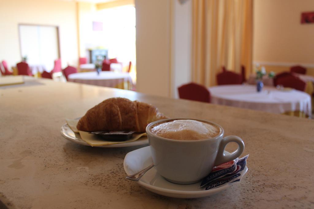 Ospedaletto dʼAlpinolo Royal Hotel Montevergine מראה חיצוני תמונה