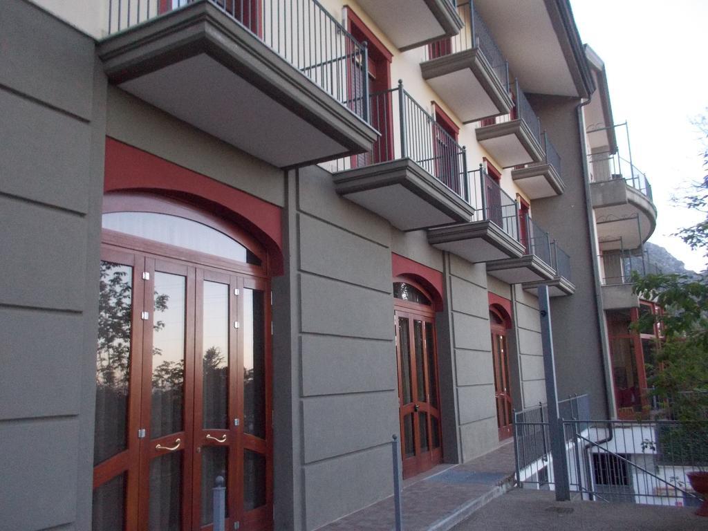 Ospedaletto dʼAlpinolo Royal Hotel Montevergine מראה חיצוני תמונה