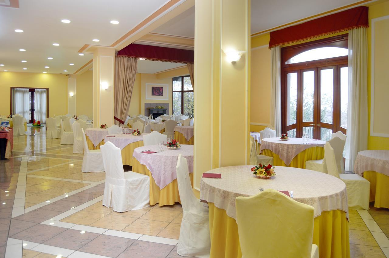 Ospedaletto dʼAlpinolo Royal Hotel Montevergine מראה חיצוני תמונה