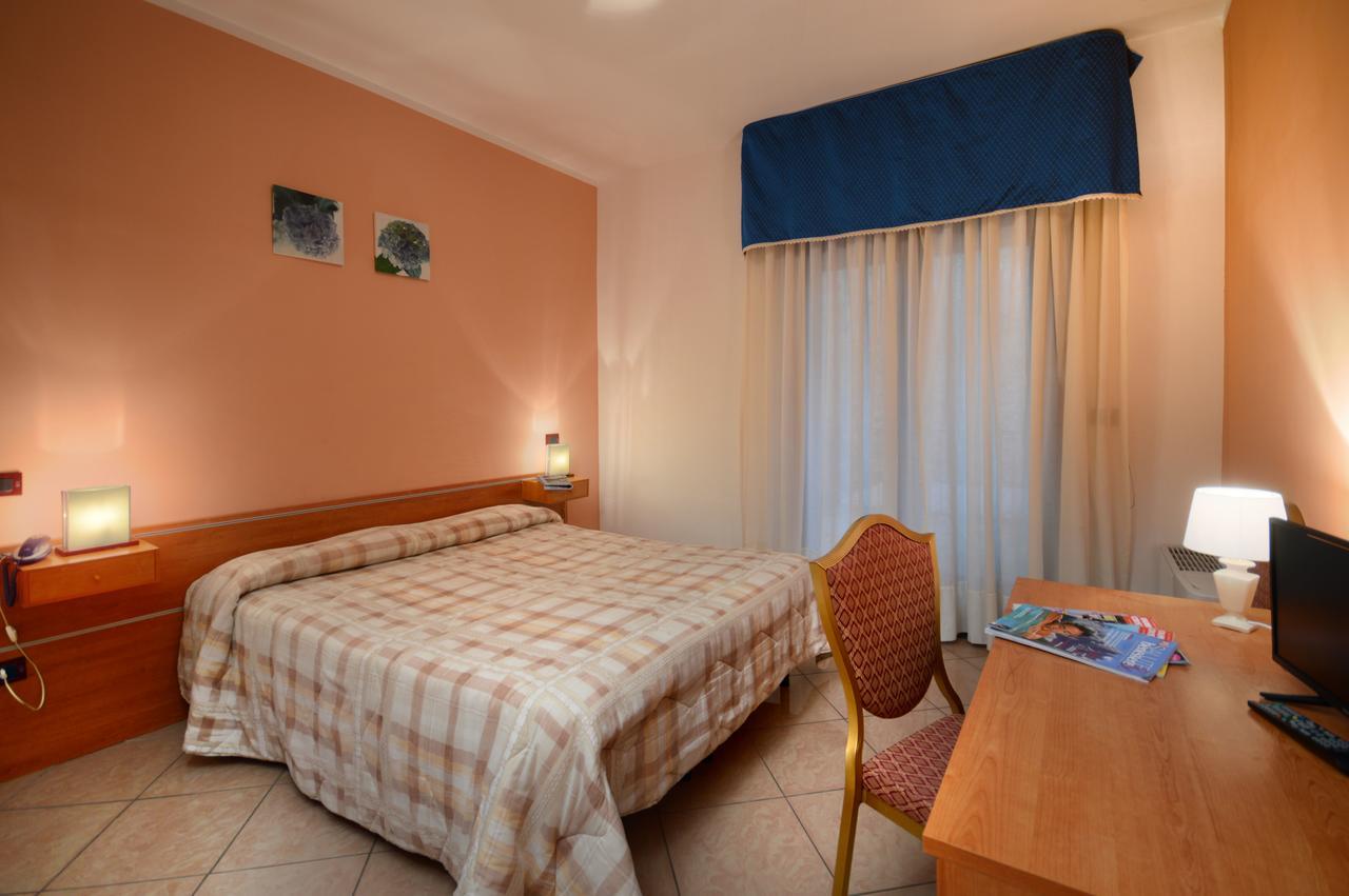 Ospedaletto dʼAlpinolo Royal Hotel Montevergine מראה חיצוני תמונה